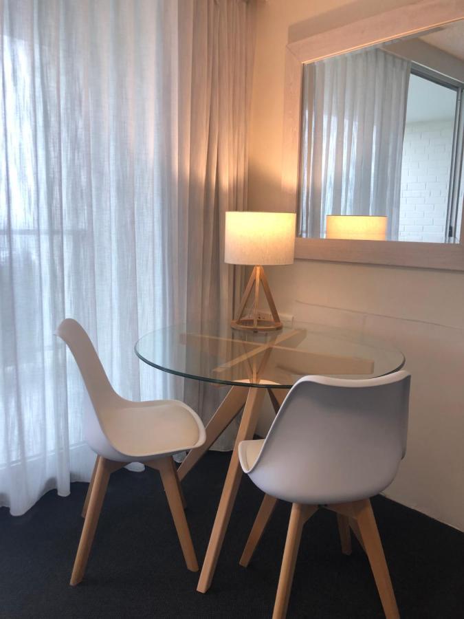 Ocean Bliss - Top Floor Beachfront Studio With Amazing Views ! Marcoola Exterior photo